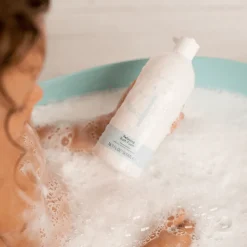 Naif Relaxing Bath Foam